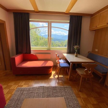 Velden Living Apartments - Schiefling Schiefling am See Bagian luar foto